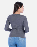Camiseta manga larga básica para mujer cuello en V