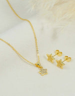 Set de cadena y aretes de estrella con piedras brillantes