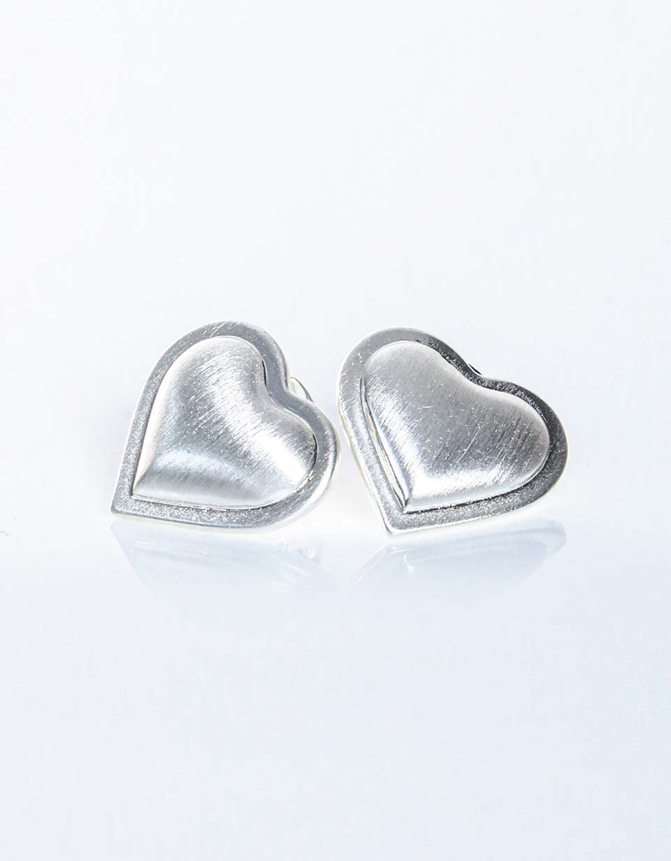 Aretes corazon perlado
