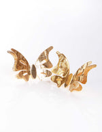 Aretes dorados de mariposa