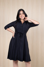 Vestido amplio con vuelo femenino