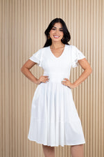 Vestido amplio con vuelo femenino