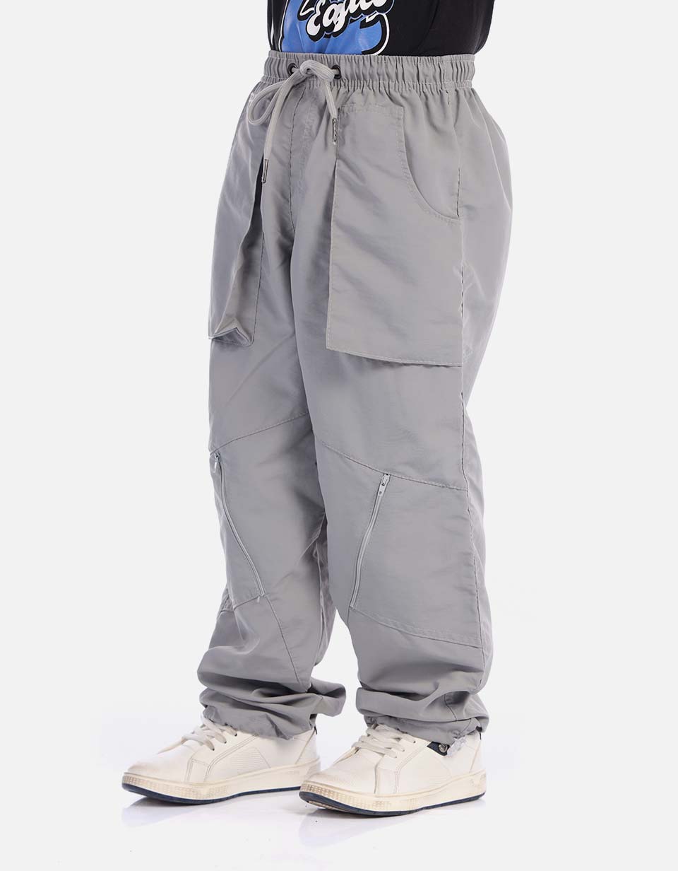 Jogger cargo infantil con ajuste flexible y durable