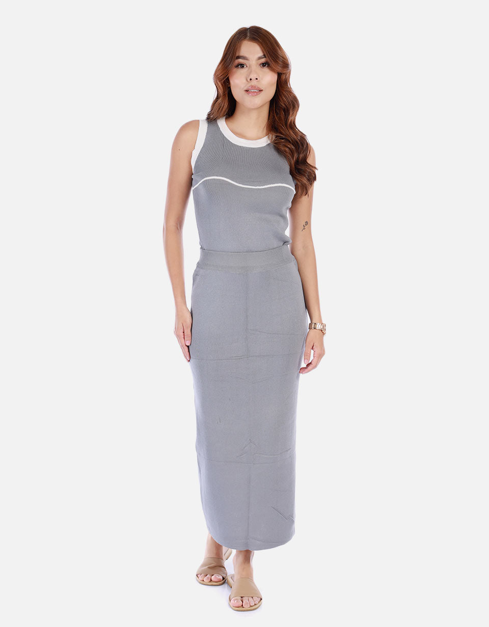 Conjunto para mujer con falda y blusa