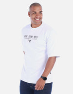 Camiseta Masculina moderna y versátil