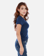 Camiseta Básica de Cuello en V