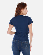 Camiseta Básica de Cuello en V