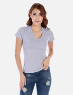 Camiseta Básica de Cuello en V