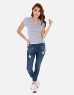 Camiseta Básica de Cuello en V