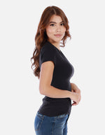 Camiseta Básica de Cuello en V