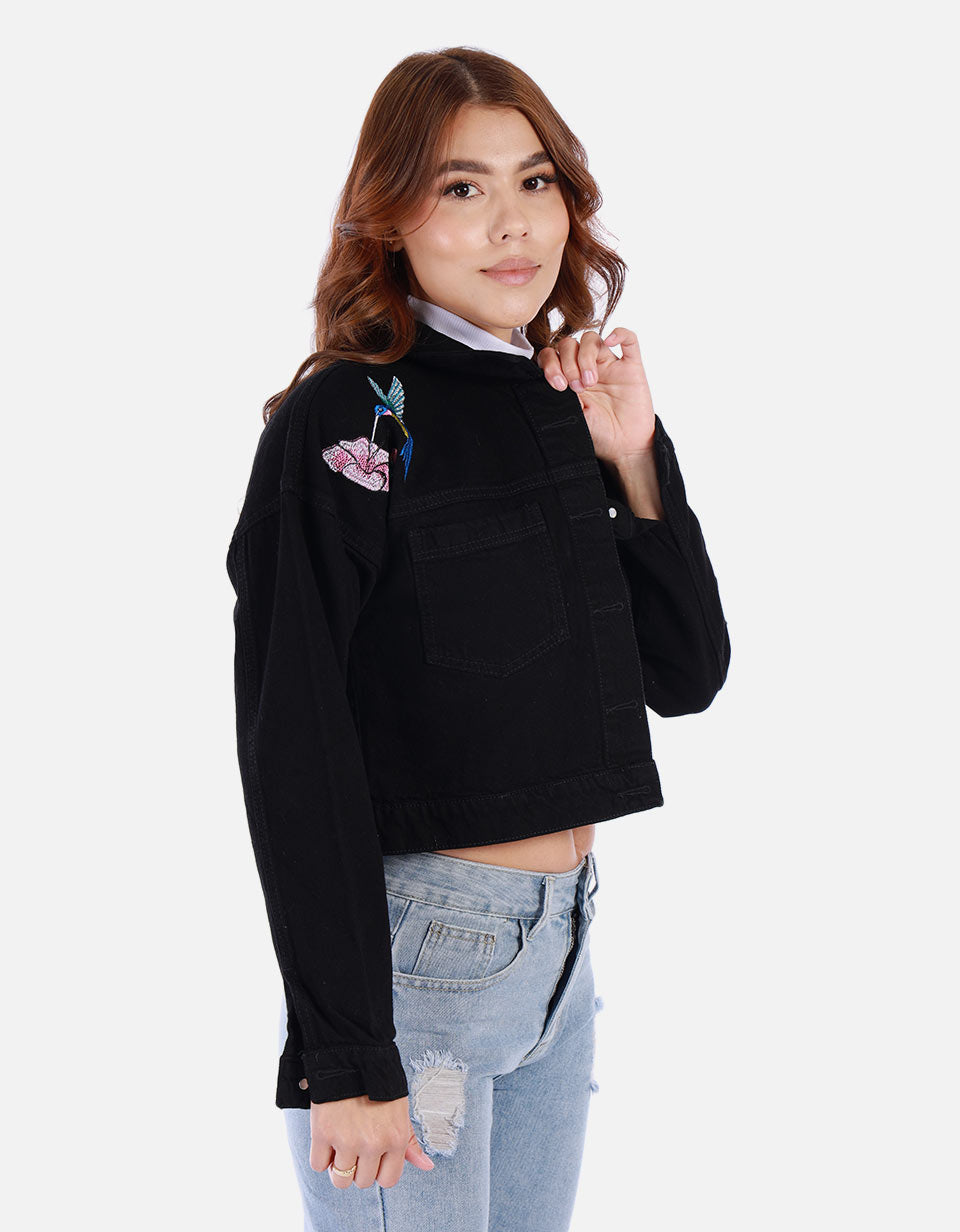 Chaqueta en jean bordada