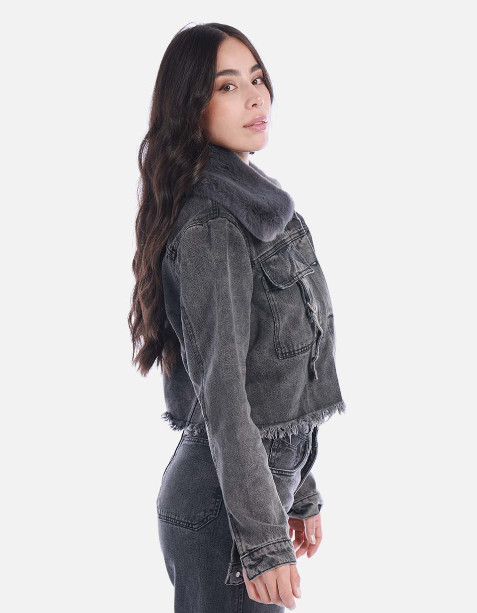 Chaqueta femenina tipo Denim