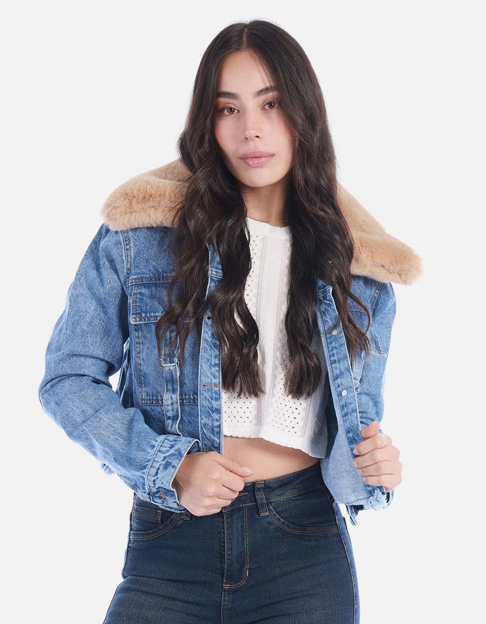 Chaqueta femenina tipo Denim