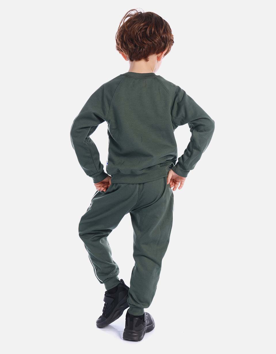 Conjunto para Niño Cómodo y Resistente