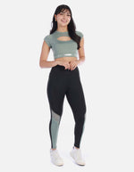 Conjunto Deportivo Femenino Moderno y Funcional