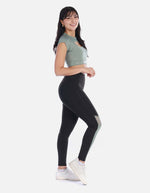 Conjunto Deportivo Femenino Moderno y Funcional