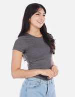 Camiseta Básica Femenina Cómoda y Versátil
