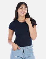 Camiseta Básica Femenina Cómoda y Versátil