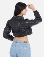 Chaqueta Jean Femenina Clásica y Versátil