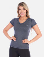 Camiseta deportiva mujer con cuello en V