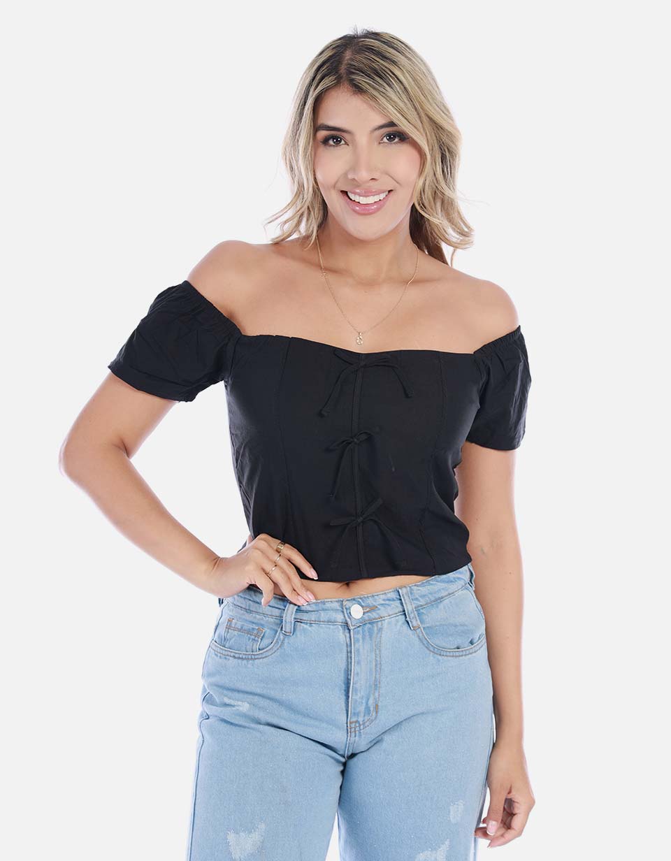 Blusa Femenina con Escote Moderno