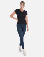 Camiseta Básica Femenina Cómoda y Versátil