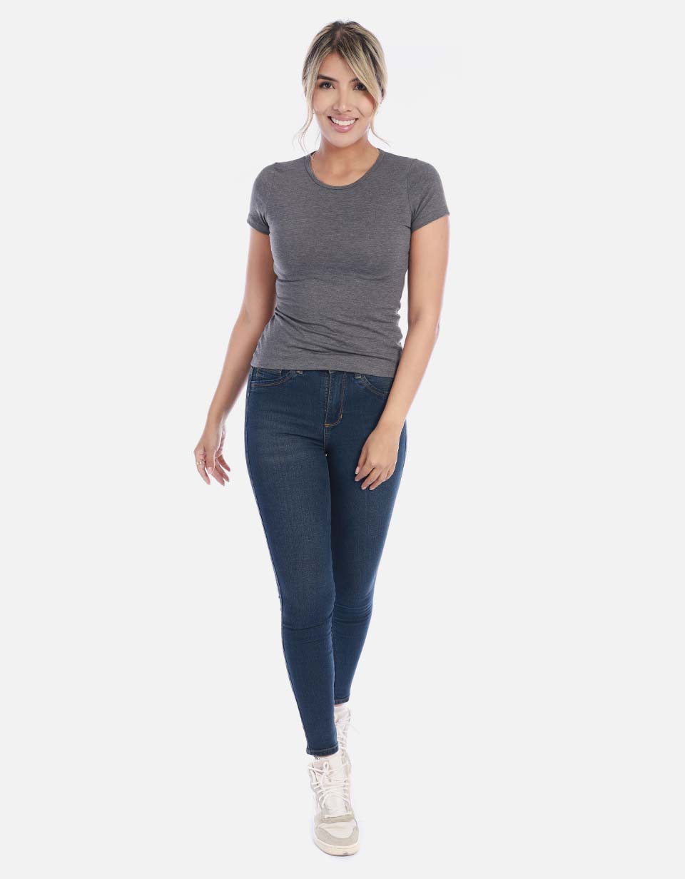 Camiseta Básica Femenina Cómoda y Versátil