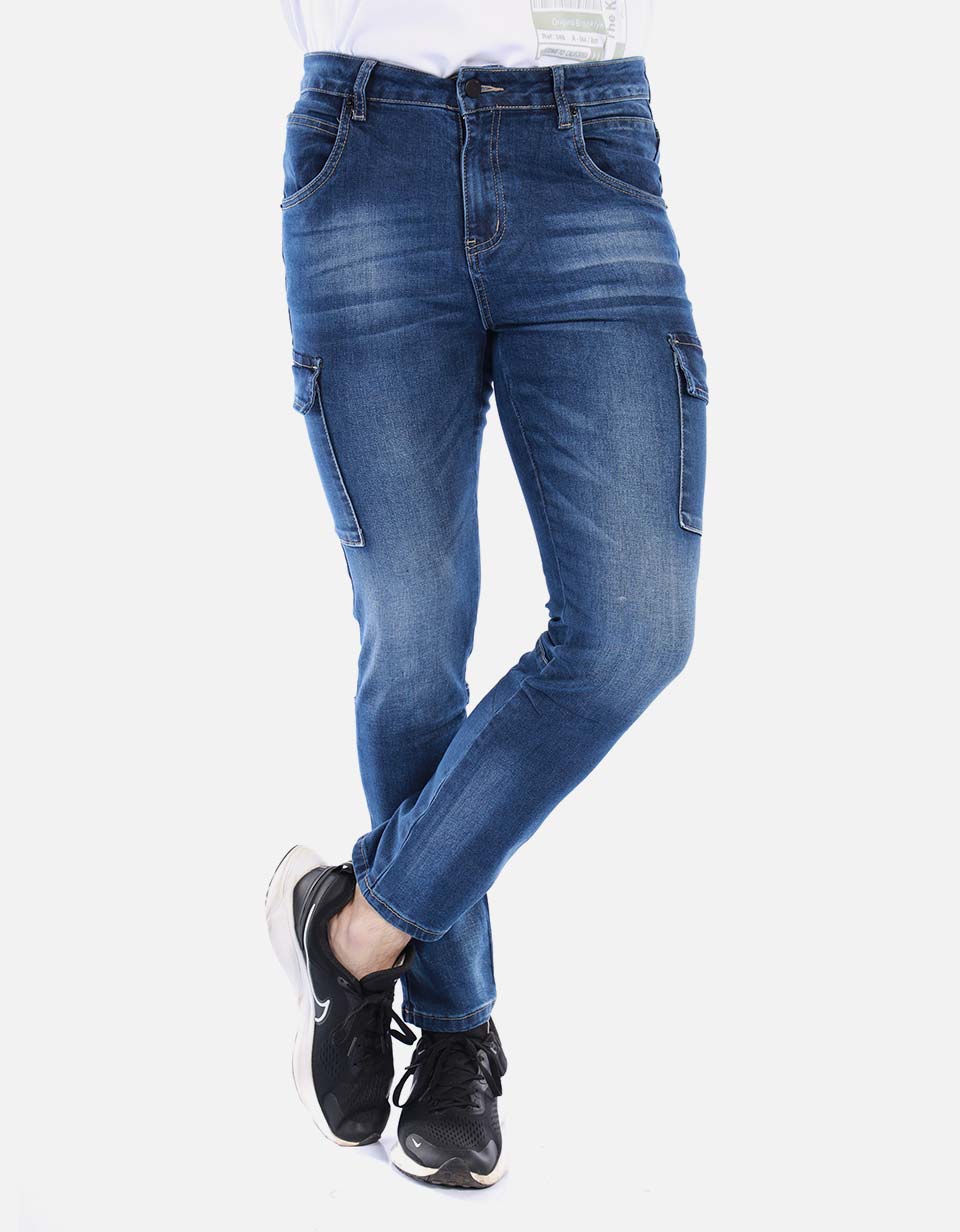 Jean para hombre regular fit con bolsillos laterales