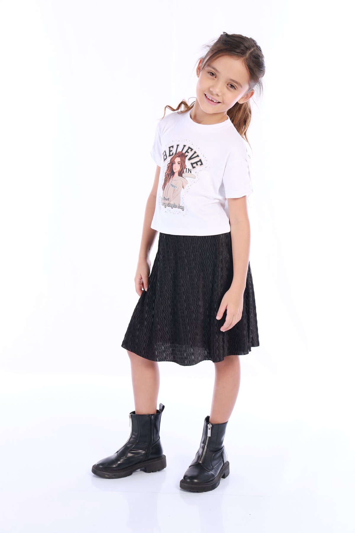 Conjunto en falda para niña