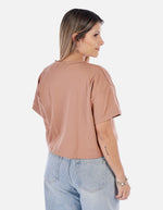 Camiseta Corta negra con Diseño bordado