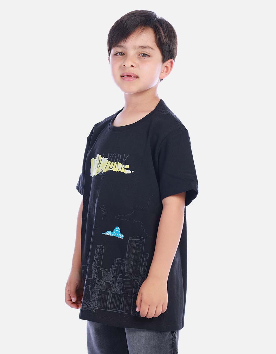 Camiseta Urbana Negra con Estampado para Niño