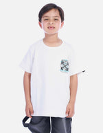 Camiseta Blanca Casual con Gráfico de Flechas Cruzadas para Niño