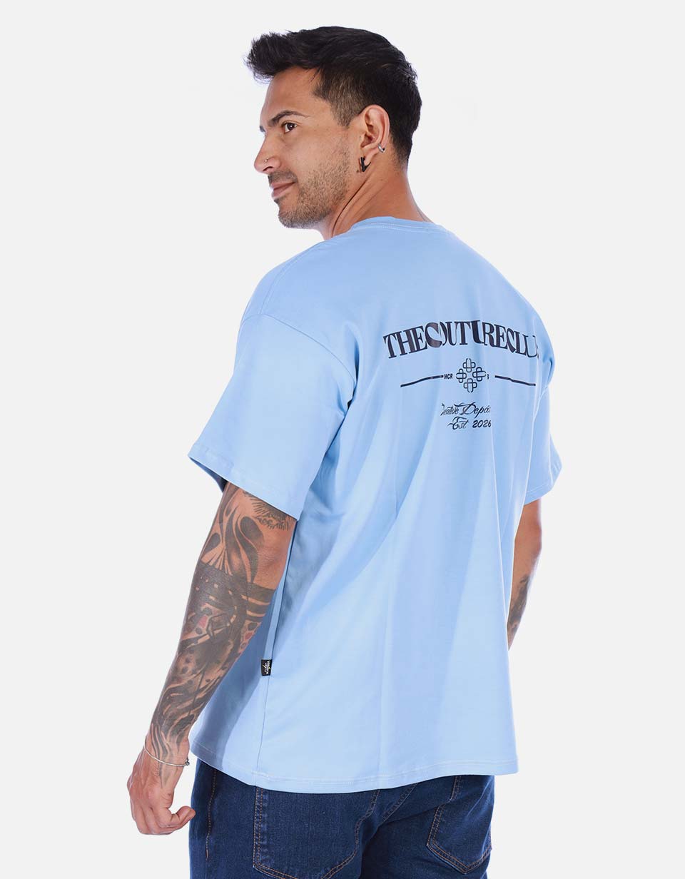 Camiseta Azul Minimalista