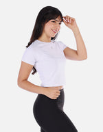 Camiseta deportiva corta para mujer con ajuste cómodo