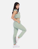 Conjunto casual mujer con top elástico y jogger con cordón