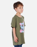 Camiseta para niño con diseño urbano y estampado de oso