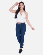 Blusa de Tiras Graduables con Detalle de Aberturas Frontales