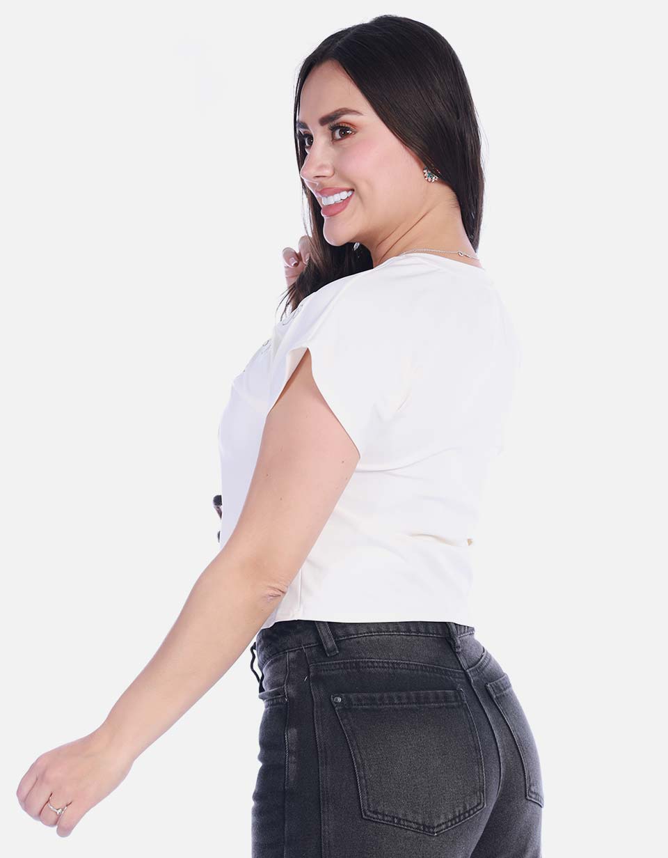 Crop Top Casual en Algodón con Detalle Floral Bordado