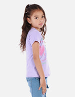 Camiseta crop para niña con estampado corazón