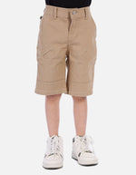 Bermuda carpintera para niño con bolsillos decorativos