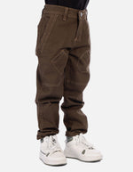 Pantalón tipo carpintero para niño con bolsillos decorativos