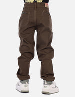 Pantalón tipo carpintero para niño con bolsillos decorativos