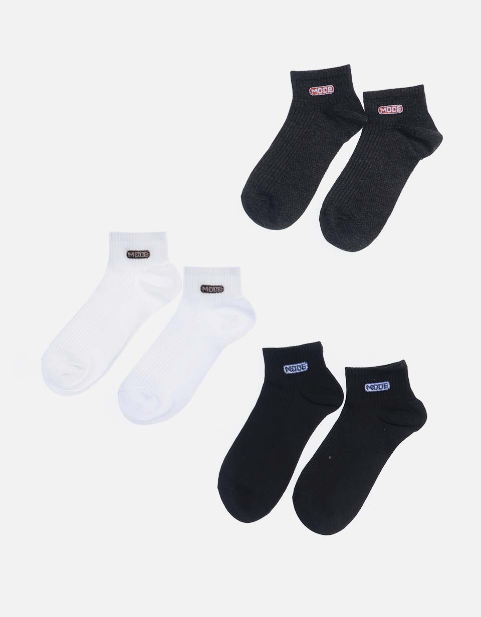 Set x 3 Medias Tobilleras Acanaladas con Etiqueta Textil