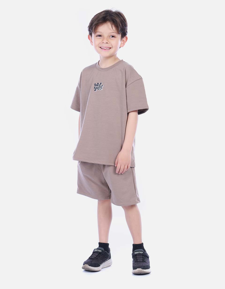 Conjunto Infantil Camiseta Oversize y Bermuda para Niño
