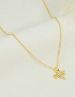 Cadena con Dije de Libélula en Dorado