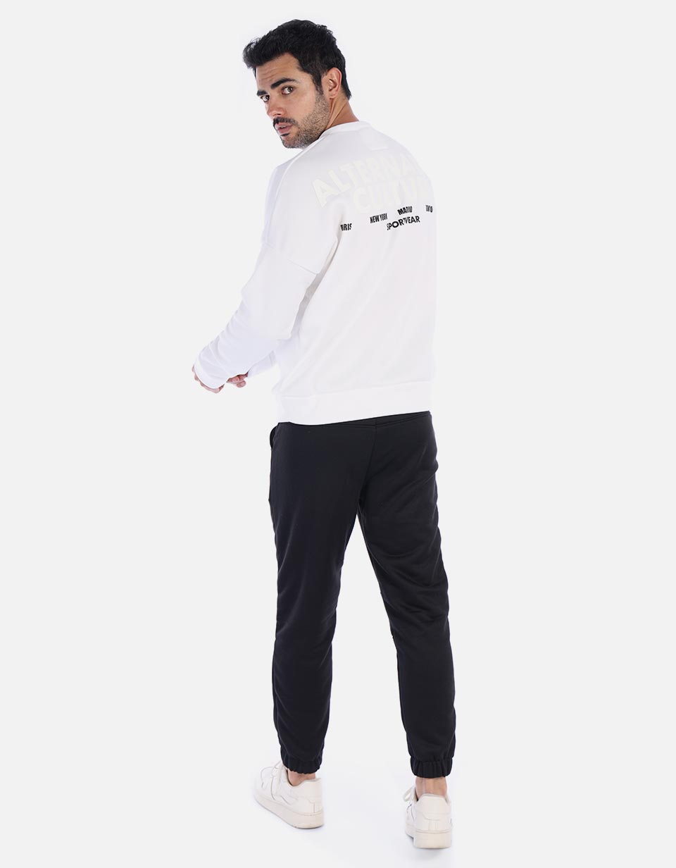 Hoodie unicolor de estampado trasero