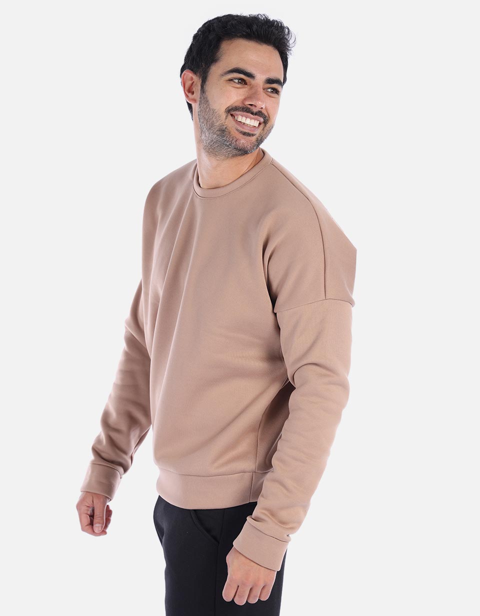 Hoodie unicolor de estampado trasero