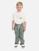Pantalón niño casual con bolsillos cargo