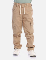 Pantalón niño casual con bolsillos cargo
