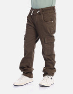 Pantalón niño casual con bolsillos cargo